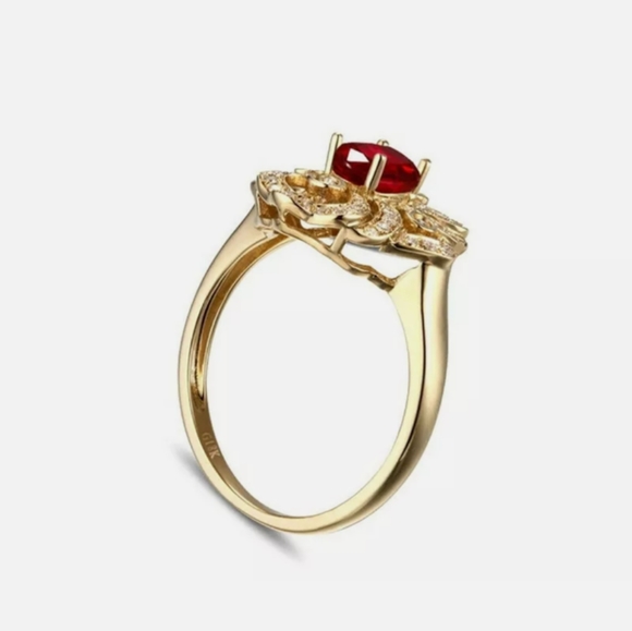 Exquisite 18k Gold Ruby Ring - Picture 4 of 12